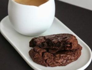 chocolate cookie
