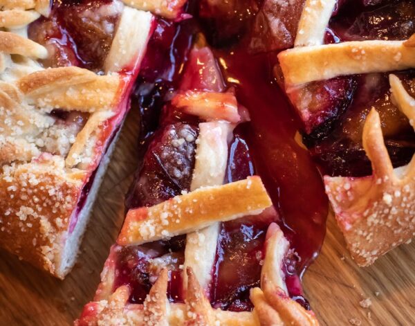 Fresh Rhubarb Pie