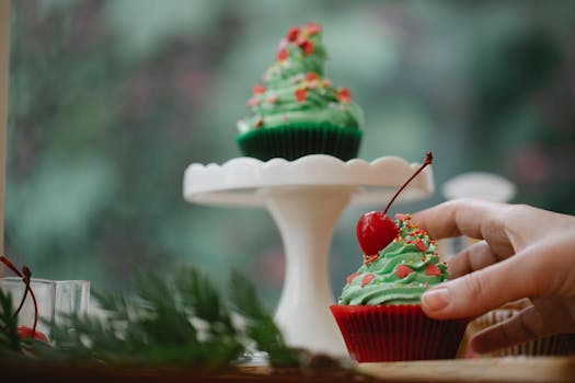 Delicious Christmas Cupcakes